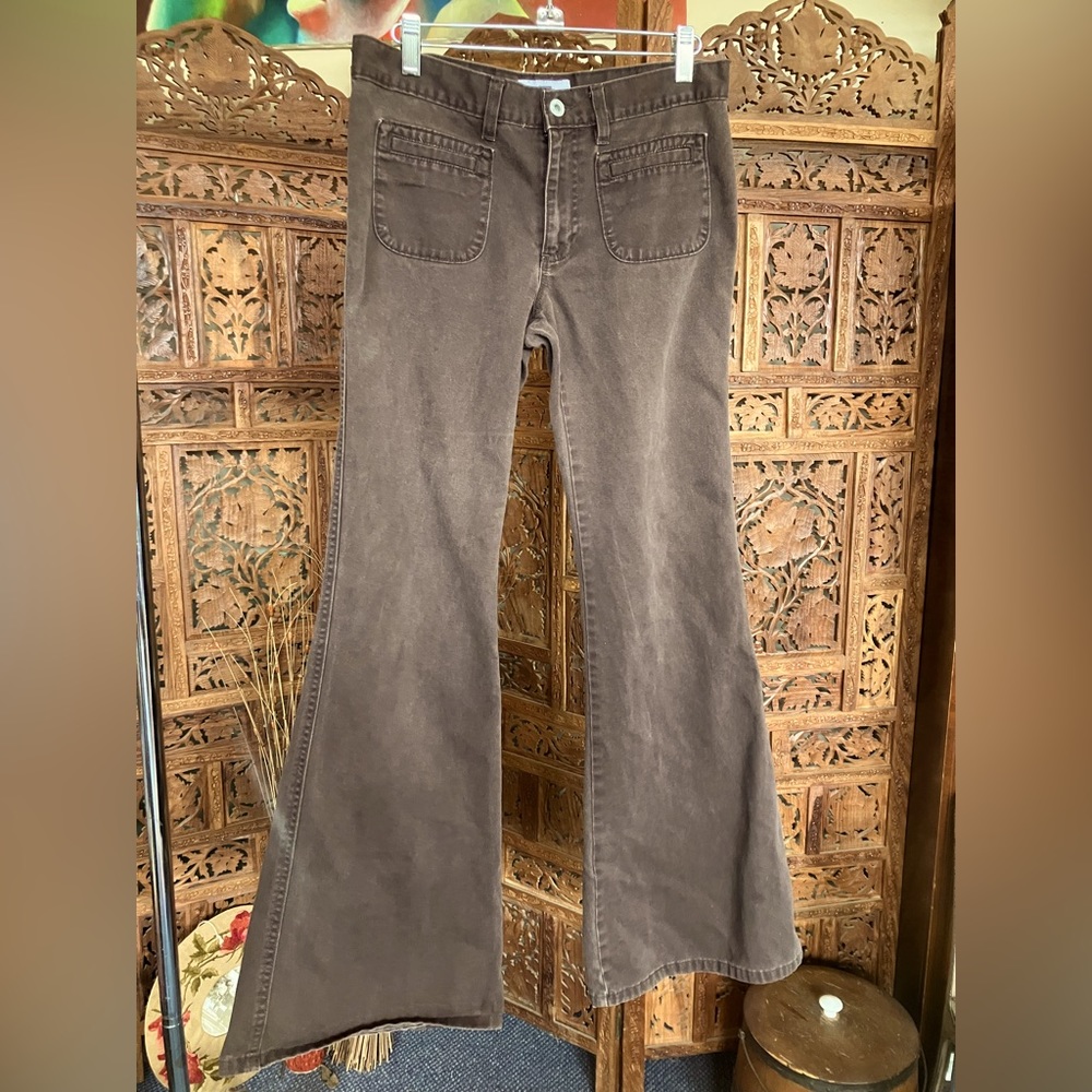 Gap flares